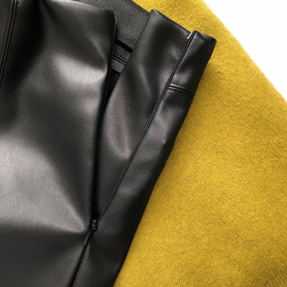 “Legends Are Made” (CLOSING CLOSET SALE) - Picture 6 of 7